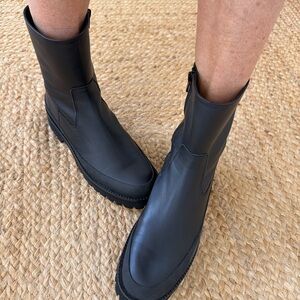 Anthropologie NWT Paloma Barcelo Combat Black Boot Day to evening elevate ❤️🌈
